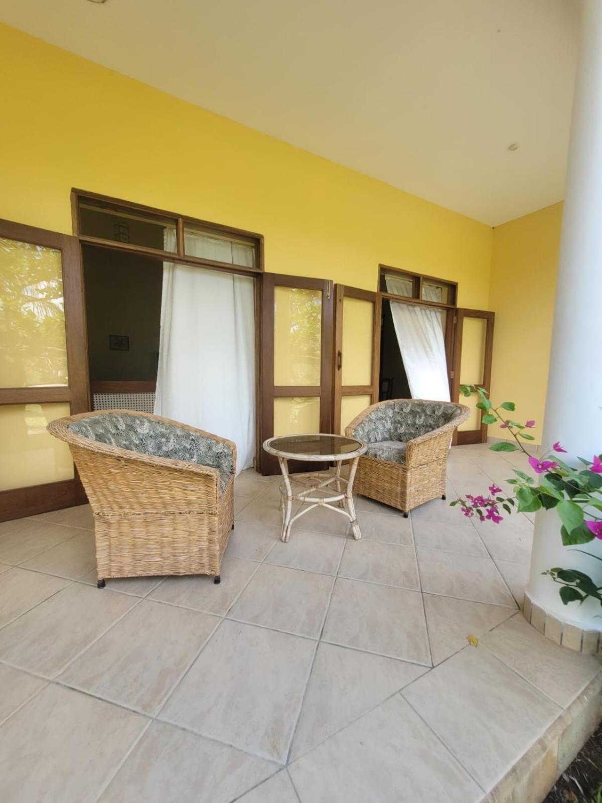 Flametree Beach Homes Diani Beach Exteriör bild